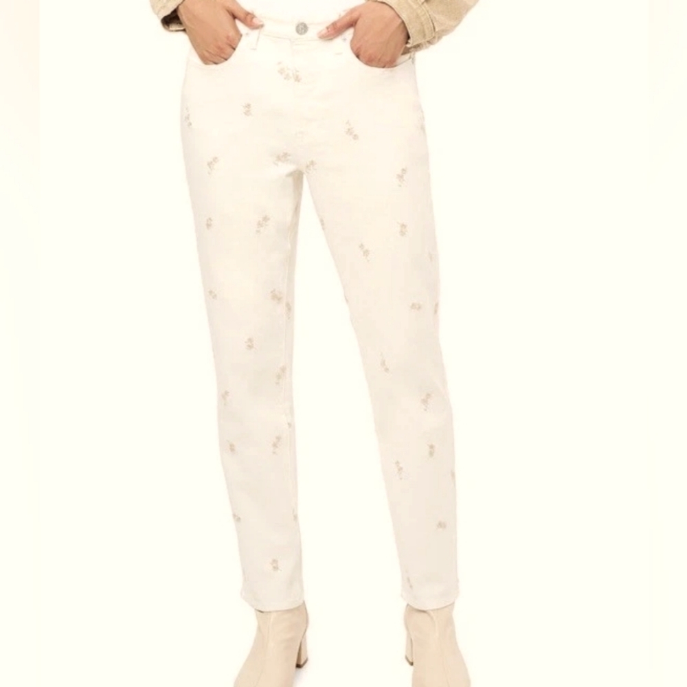Seven7 Cream Floral Embroidered Jeans